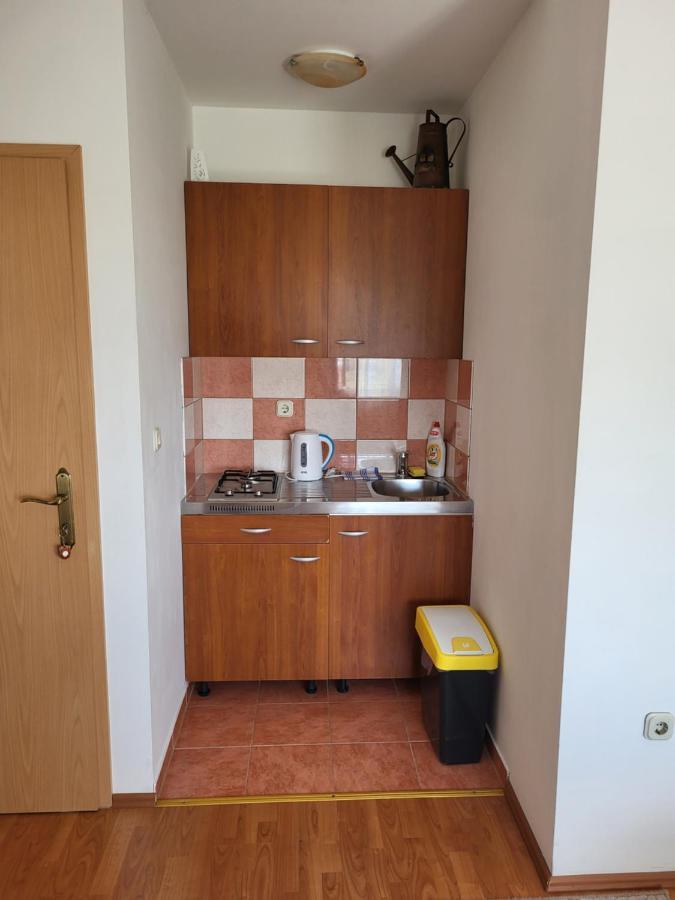 Apartmani Udovicic Trogir Exteriör bild