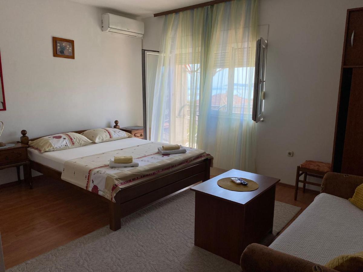 Apartmani Udovicic Trogir Exteriör bild