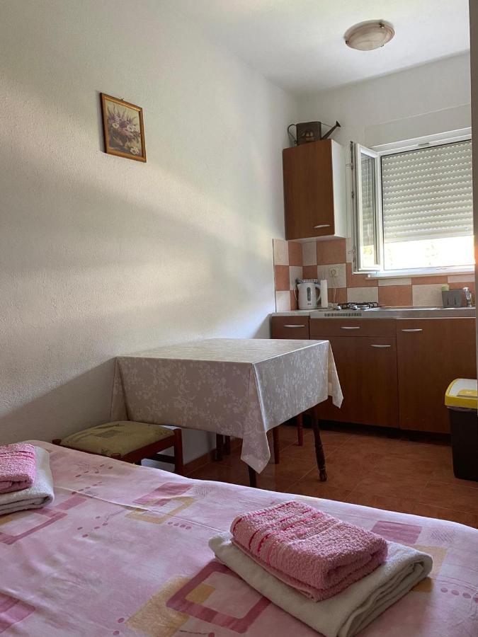 Apartmani Udovicic Trogir Exteriör bild