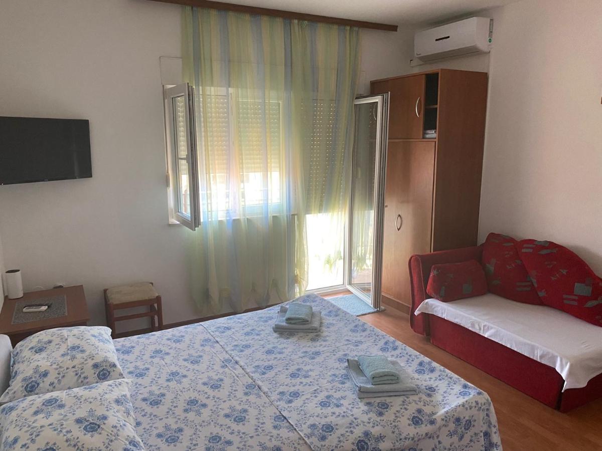 Apartmani Udovicic Trogir Exteriör bild